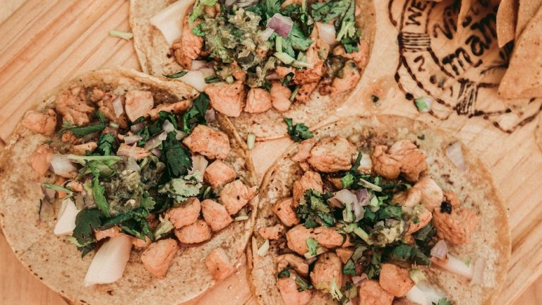 Spicy Tuna Tacos